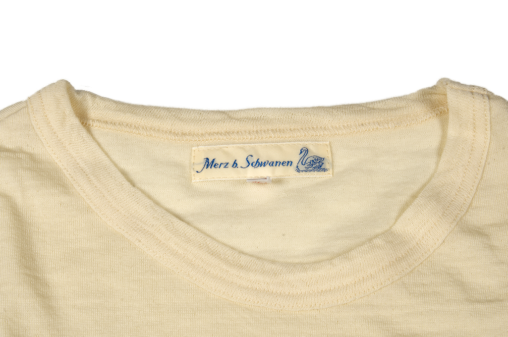 Merz B. Schwanen Loopwheeled T-Shirt - Merino Wool Natural - Image 4