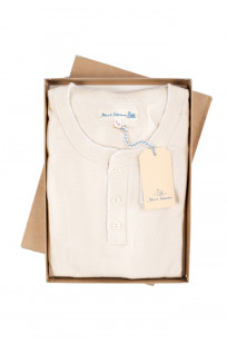 Merz b. Schwanen 2-Thread Heavy Weight T-Shirt - Henley Natural w/ Regular Sleeve - Image 0